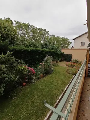 Photo du 42 rue Vaillant Couturier, 69200 Vénissieux, France Vénissieux