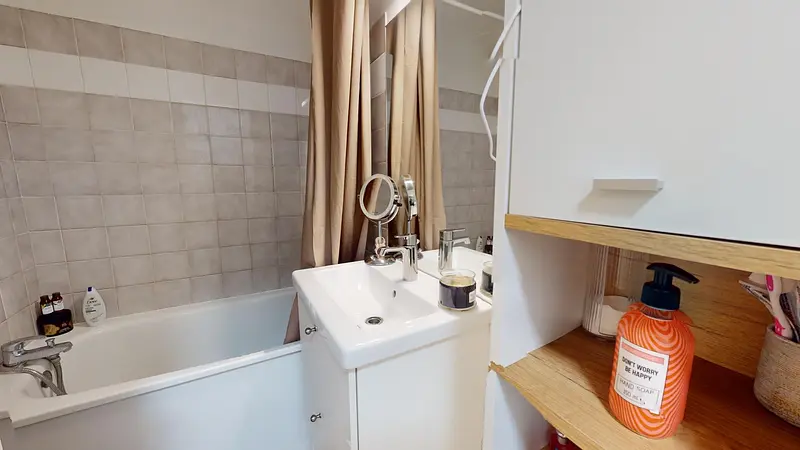 Photo du 8 Rue De L'épargne, 69008 Lyon, France Lyon