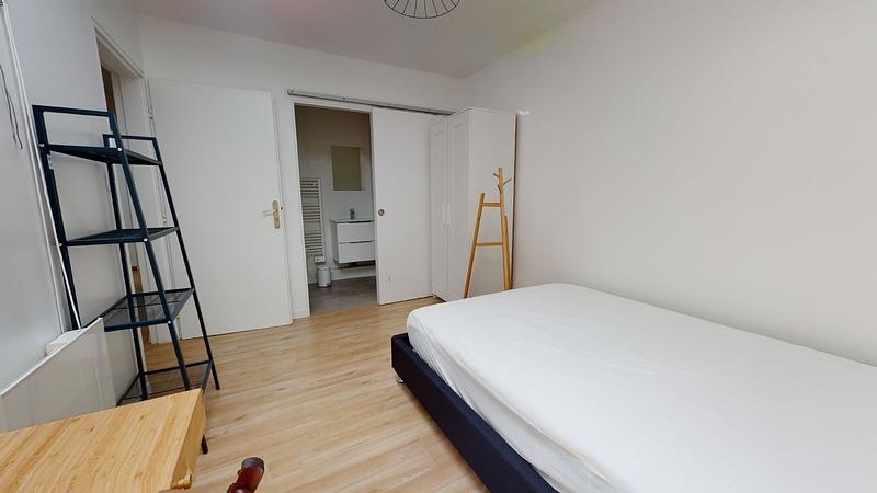 Photo du 111 Cours du Marechal Gallieni, Lot 6, 33000 Bordeaux, France Bordeaux