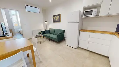 Photo du 43 Avenue Jean Jaurès, 69600 Oullins, France Oullins