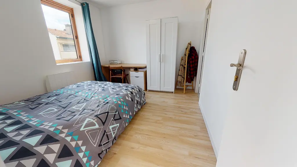 Photo du 111 Cours du Marechal Gallieni, Lot 6, 33000 Bordeaux, France Bordeaux