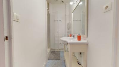 Photo du 29 rue saint Mathieu, 69008 Lyon, France Lyon