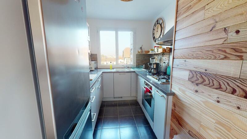 Photo du 8 Place Roger Salengro, 21000 Dijon, France Dijon