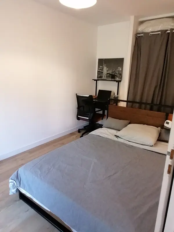 Photo du 42 rue Vaillant Couturier, 69200 Vénissieux, France Vénissieux