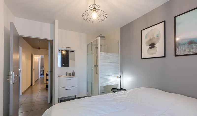 Photo du 36 Avenue Rosa Parks, 69009 Lyon, France Lyon