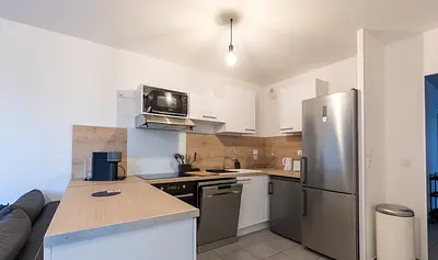 Photo du 36 Avenue Rosa Parks, 69009 Lyon, France Lyon