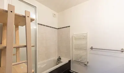 Photo du 36 Avenue Rosa Parks, 69009 Lyon, France Lyon