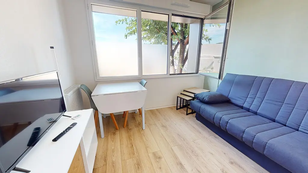 Photo du 10 Rue Jean Chevailler, 69008 Lyon, France Lyon