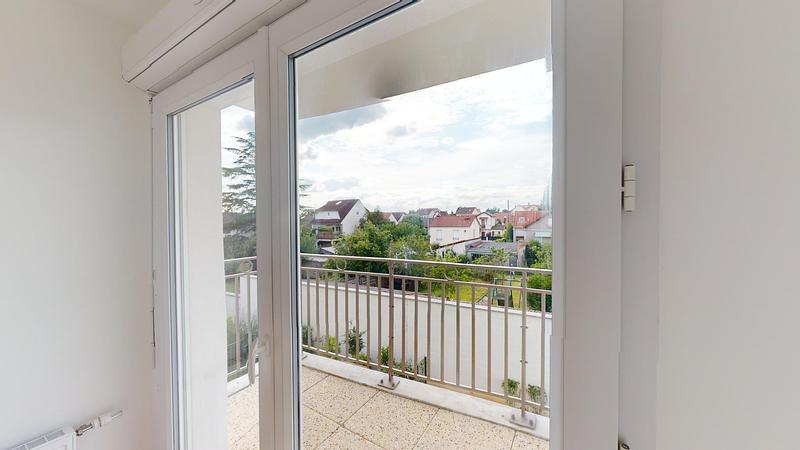 Photo du 99 Avenue Du Général Leclerc, 95390 Saint-Prix, France Saint-Prix