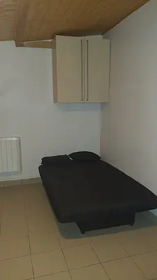 Photo du 12 Rue Pierre Le Vénérable, Cour Appartement F, 63000 Clermont-Ferrand, France Clermont-Ferrand