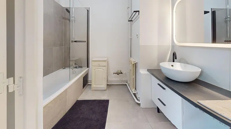 Photo du 104 Avenue Debourg, 69007 Lyon, France Lyon