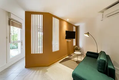 Photo du 8b Avenue De La Table De Pierre, 69340 Francheville, France Francheville