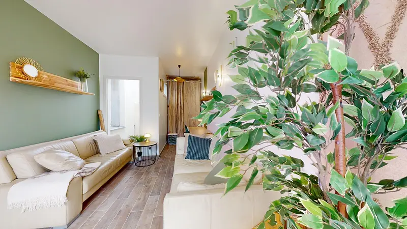 Photo du 38 Avenue François Mitterrand, 69500 Bron, France Bron