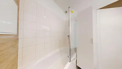 Photo du 38 Avenue François Mitterrand, 69500 Bron, France Bron