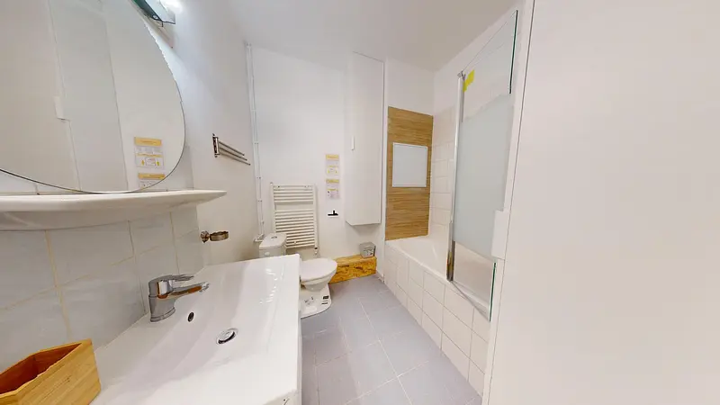 Photo du 38 Avenue François Mitterrand, 69500 Bron, France Bron