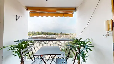 Photo du 30 Rue Edouard Branly - Droite, 69500 Bron, France Bron