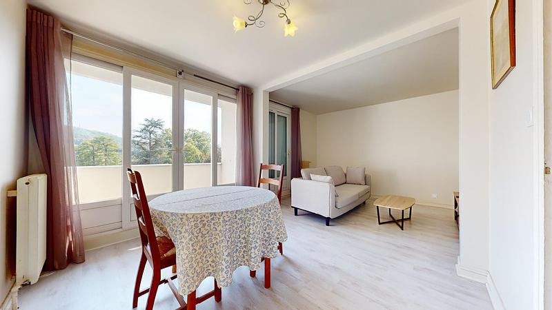 Photo du 18 Rue Camille Desmoulins, 38400 Saint-Martin-d'Hères, France Saint-Martin-d'Hères
