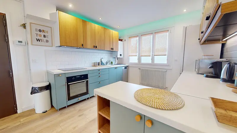 Photo du 42 rue Vaillant Couturier, 69200 Vénissieux, France Vénissieux