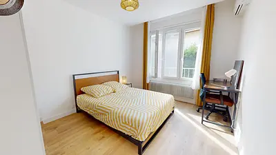 Photo du 42 rue Vaillant Couturier, 69200 Vénissieux, France Vénissieux
