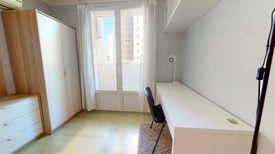 Photo de la chambre 3 du 39 Boulevard Jeanne D'arc 13005 Marseille