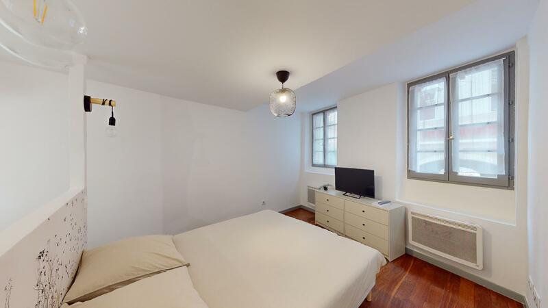 Photo de la chambre 1 du 17 Rue D'alger 83000 Toulon