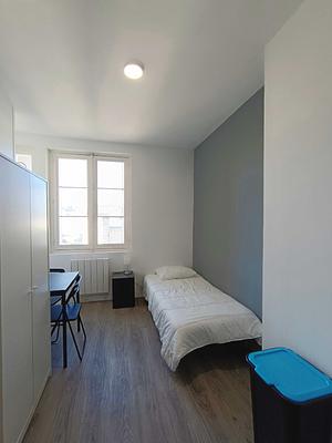 Photo de la chambre 1 du 10 Place Jean De Berry 86000 Poitiers